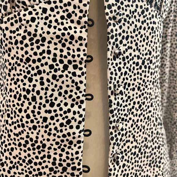 Cheetah-Print Long Sleeve Button-Up Top from Lulus - Size Medium - Picture 8 of 11